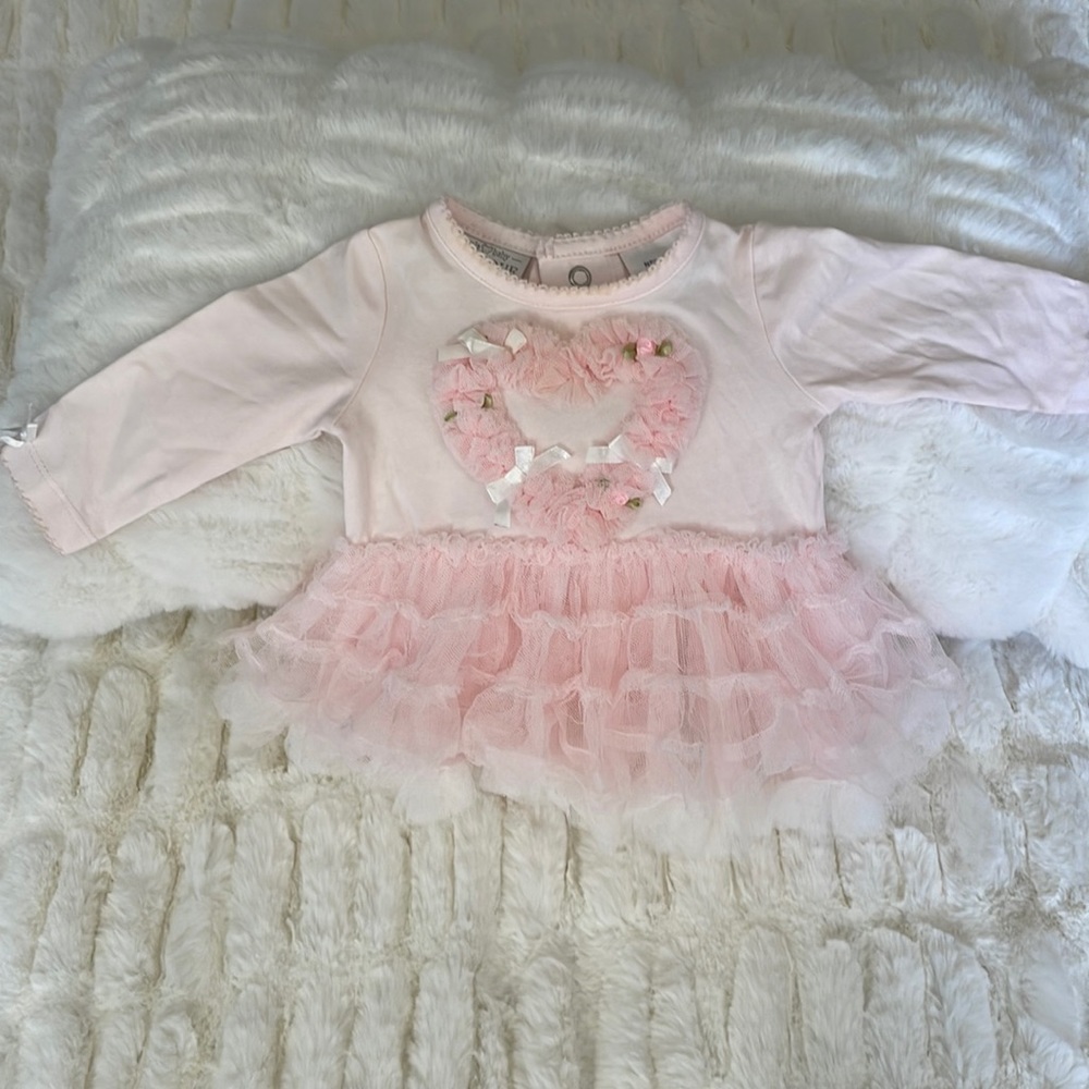 Koala baby boutique baby pink shirt with lace and rosebuds. NB